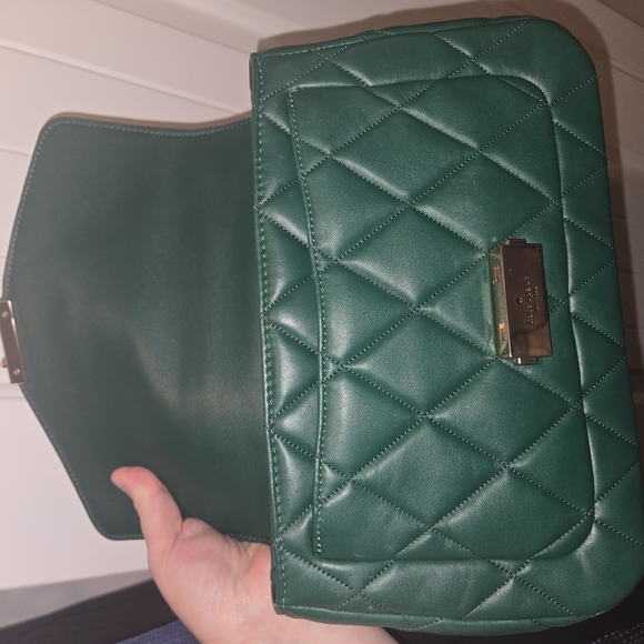 Green Quilted Leather Chain Bag - Picture 5 of 8